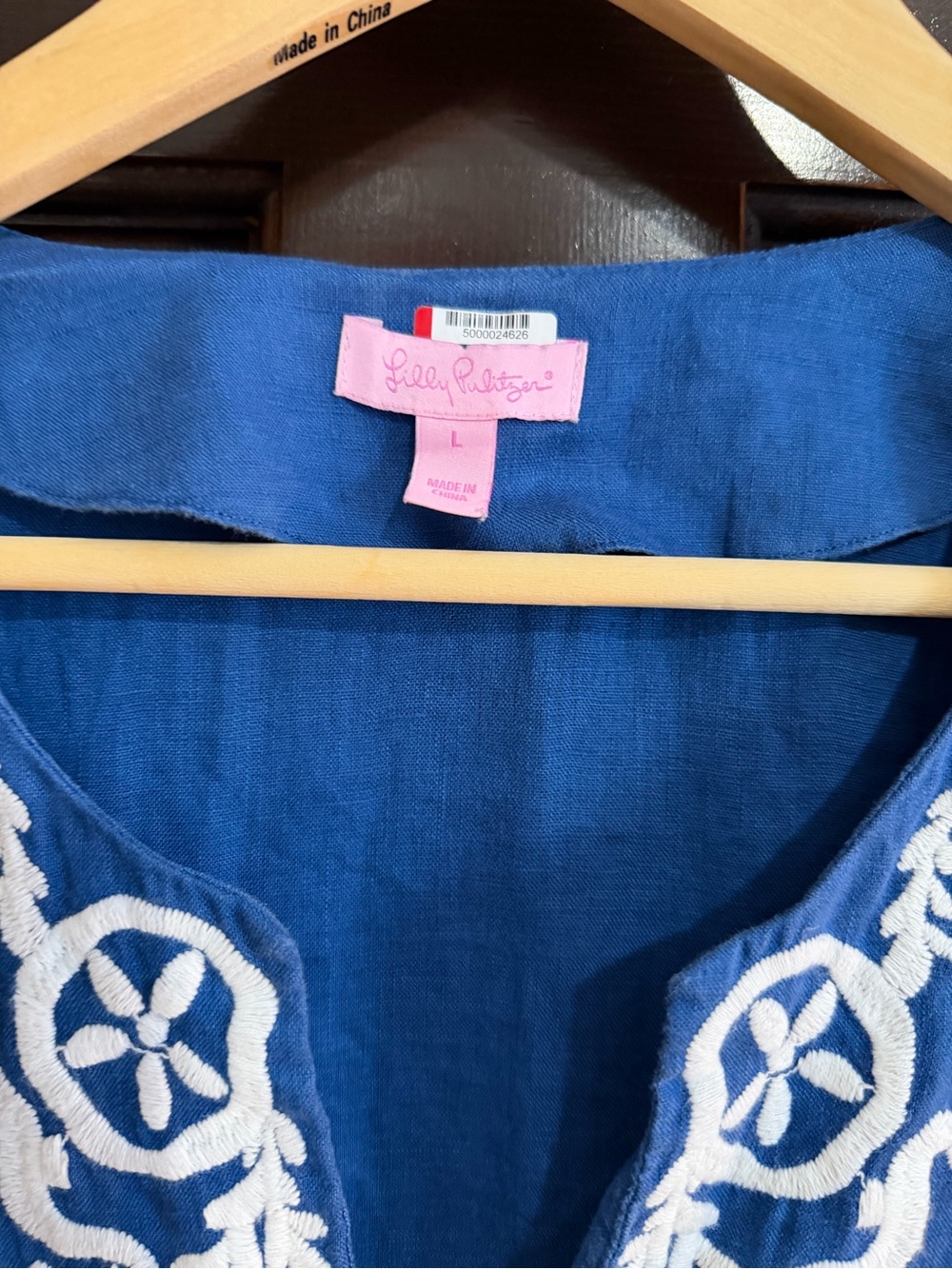 Lilly Pulitzer Amelia Island Linen Navy Tunic with White Embroidery - Picture 2 of 4